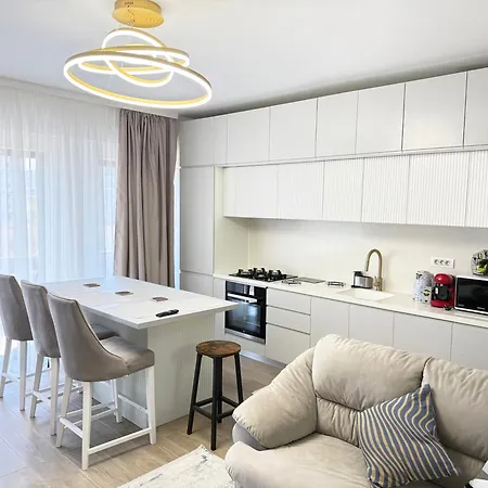 Velvet Blush - Mamaia Nord Apartman *