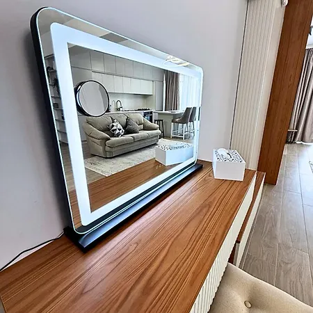 Velvet Blush - Mamaia Nord Apartman *