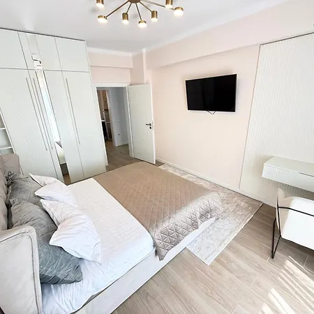 Velvet Blush - Mamaia Nord Apartman