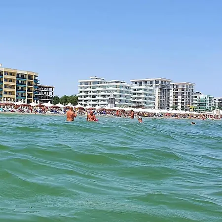 Velvet Blush - Mamaia Nord *